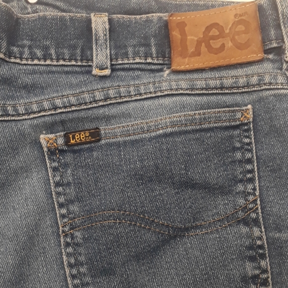 Lee Cut Offs - Picture 7 of 9
